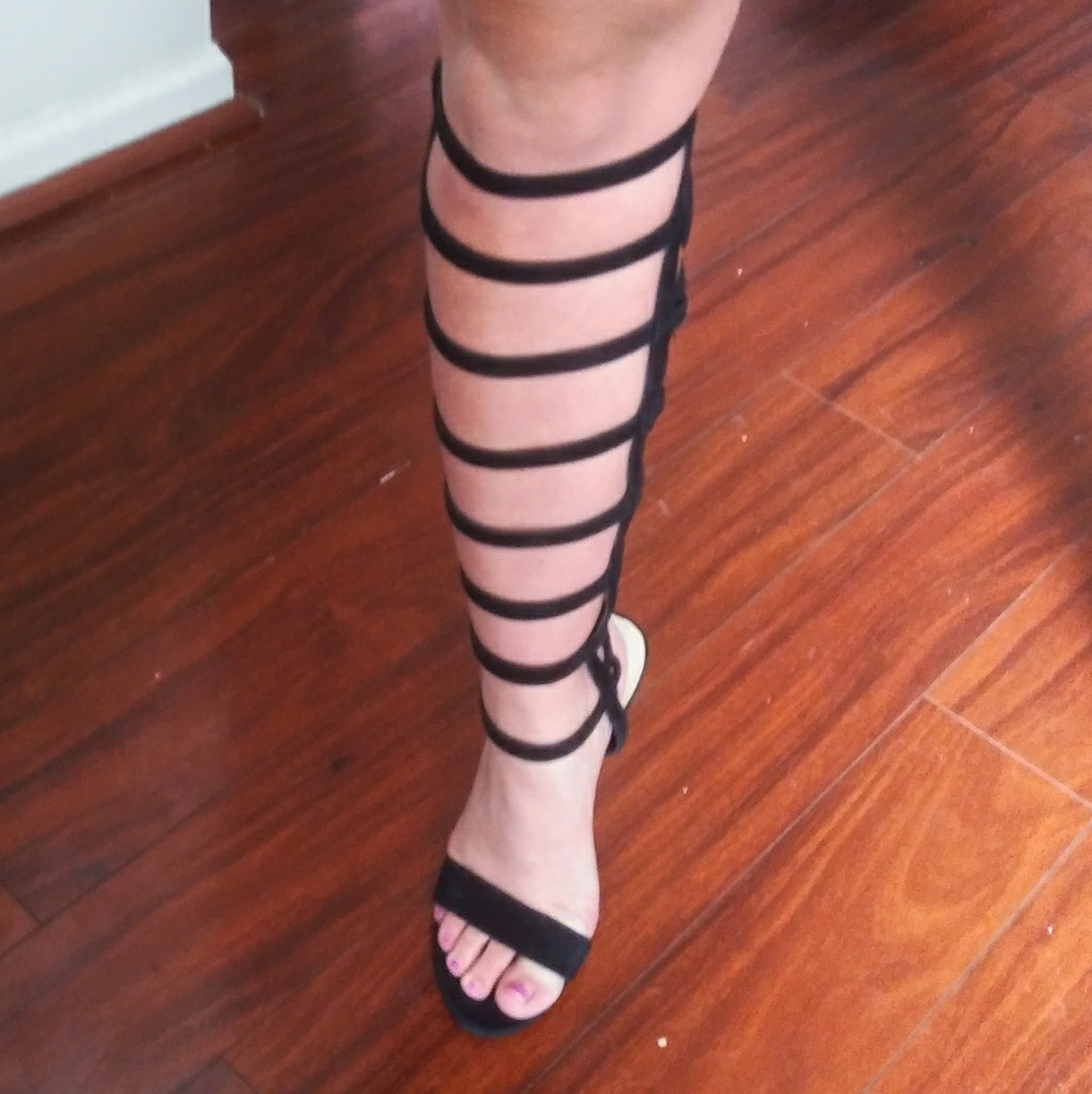 Black Aldo Knee High Heels - Picture 5 of 8